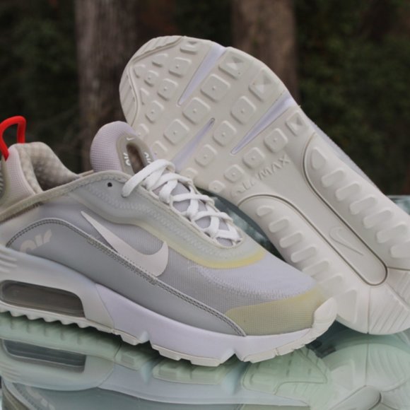 Nike Air Max 2090 Light Smoke Grey Women’s Size 7 - Picture 5 of 15